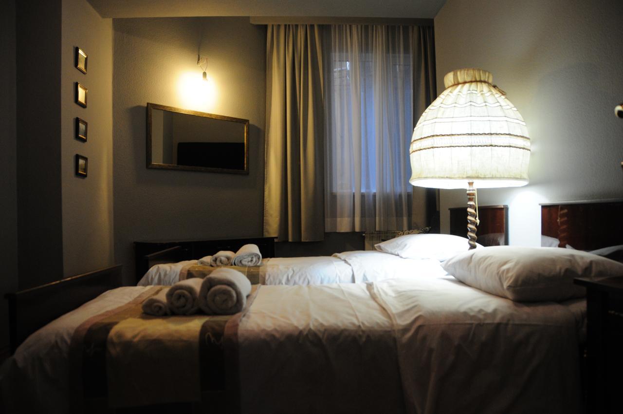 Tbilisioldhouse N52 Hostel Ngoại thất bức ảnh